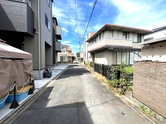 熱田区野立町1期　売地　1号地の前面道路含む現地写真|外観　現地写真(上物有)　2026年7月27日撮影