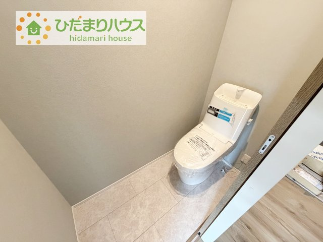 【トイレ】 | 牛久市中央1丁目　新築戸建　2号棟 | トイレは1F、2F共に完備！取り合いになることがありませんね(^^)/