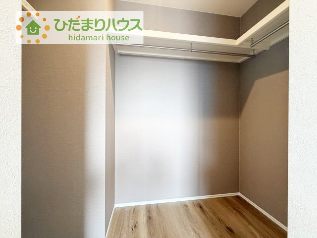 【収納】 | 牛久市中央1丁目　新築戸建　2号棟 | 新婚さんにおすすめ！奥様に喜ばれる収納たっぷりのウォークインクローゼット付きです☆