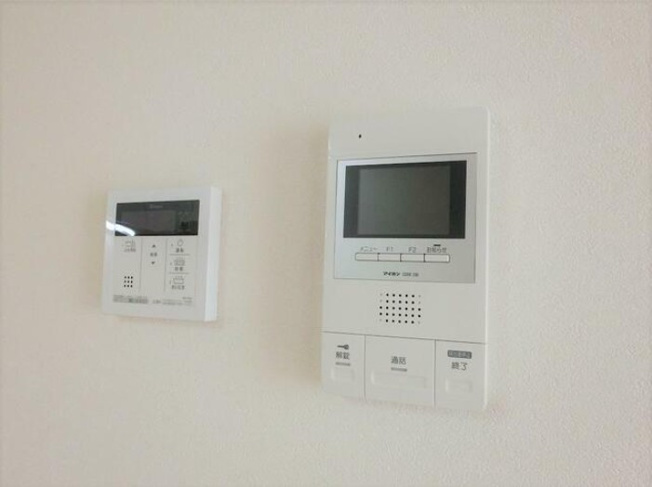 【セキュリティ】 | ワイズ | モニター付きインターホンで防犯面も安心です！