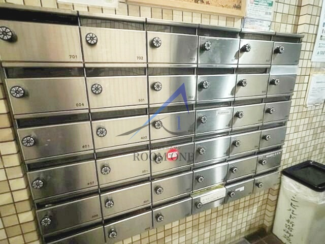 ラインビルド新宿御苑のその他共用部分|集合ポストです。