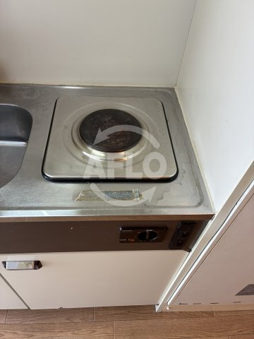 ハーバーメゾン弁天のキッチン|ハーバーメゾン弁天　コンロ
