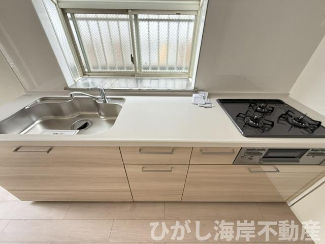 平塚市西八幡３丁目　中古戸建のキッチン|新規リフォーム完了！　システムキッチン