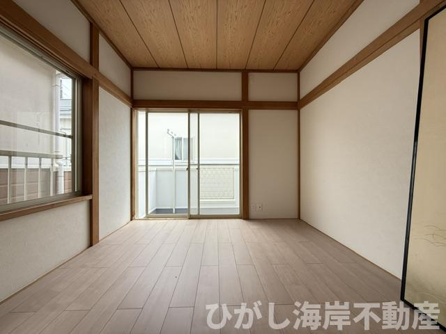 平塚市西八幡３丁目　中古戸建の洋室|新規リフォーム完了！　6帖　洋室