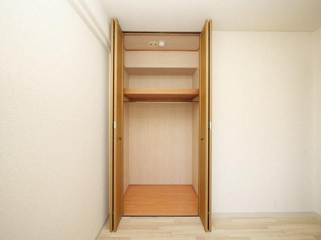 メゾンドール藤が丘の収納