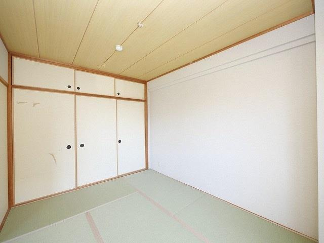 メゾンドール藤が丘の和室