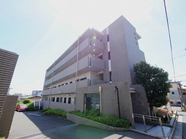 メゾンドール藤が丘の外観