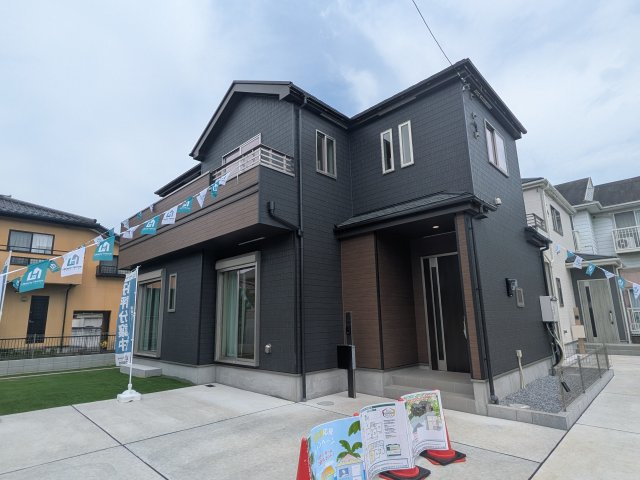 土浦市下高津3丁目347番　新築戸建て　B号棟