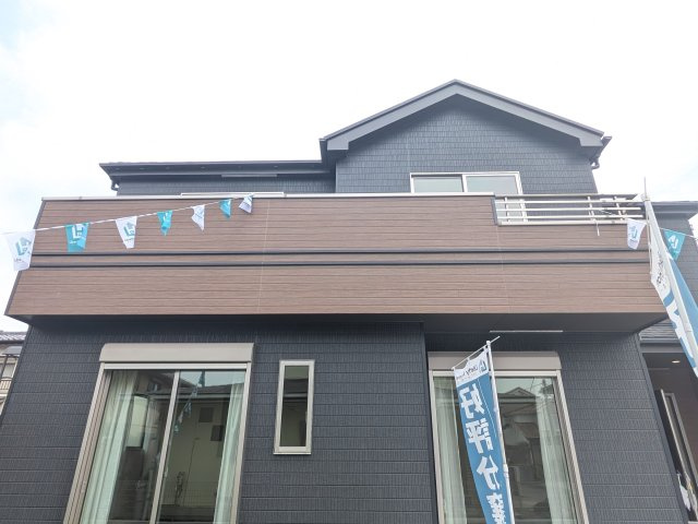 土浦市下高津3丁目347番　新築戸建て　B号棟のバルコニー