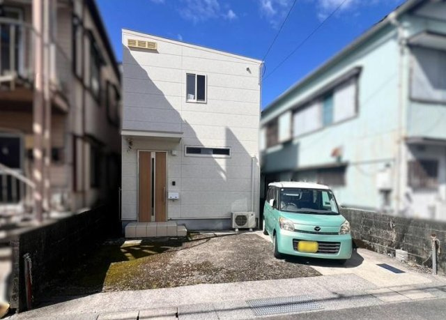 高知市竹島町　中古戸建ての外観