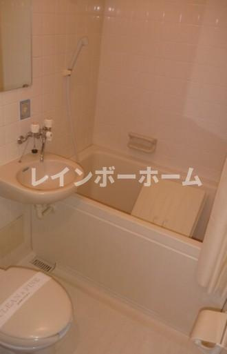 【仲介手数料：50％OFF】対象物件！の浴室