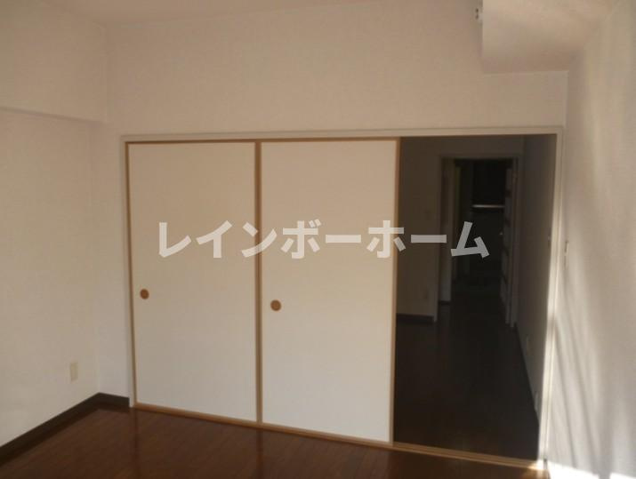 【仲介手数料：50％OFF】対象物件！の居間・リビング
