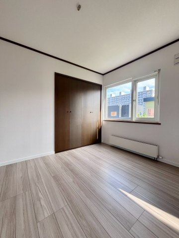 あいの里3条6丁目の洋室