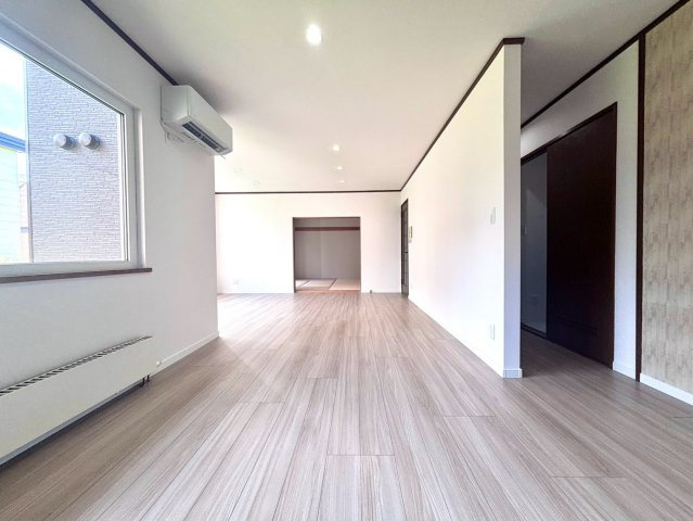 あいの里3条6丁目の居間・リビング