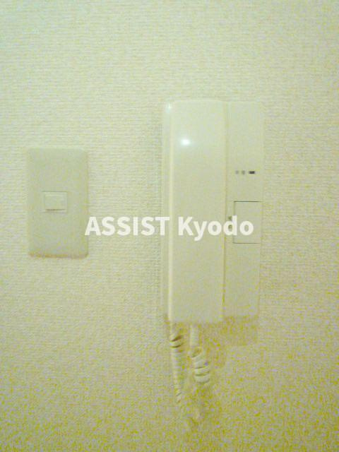メゾン・エスポワールのセキュリティ|モニタ付インターホン工事中