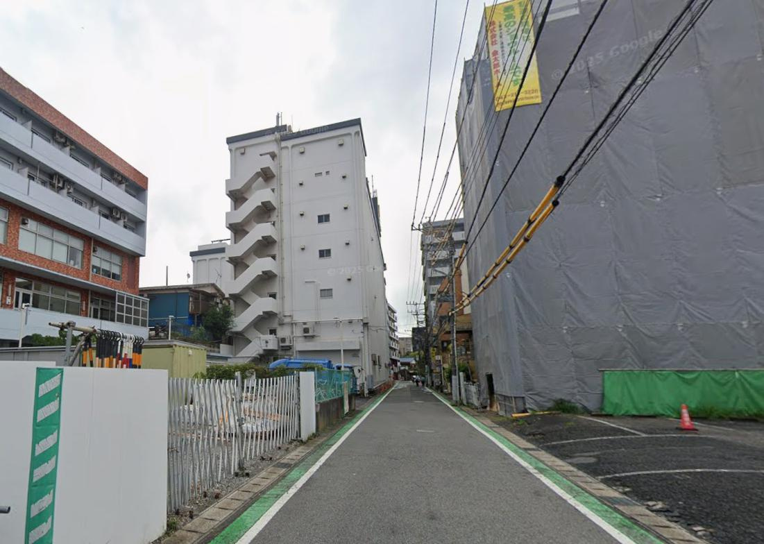 千葉市花見川区南花園２丁目の店舗一部の周辺