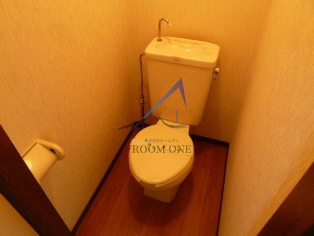 シャルマンピア