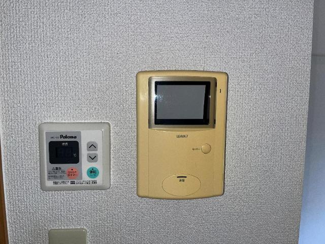 ブランティールの内装|カメラ付インターホン