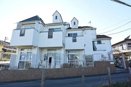エクセル狭山の外観