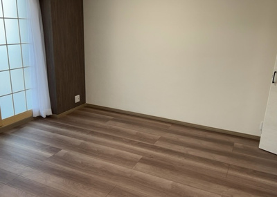 【子供部屋】 | 相武台一丁目パーク・ホームズ | 子供が何人でも年齢によっては、受験時にしっかり壁のある個室があった方が良い場合もあります。難しい問題ですが、兄弟の人数や、性別や年齢差によって状況が異なりますので、数年後のこともしっかり考えましょう。