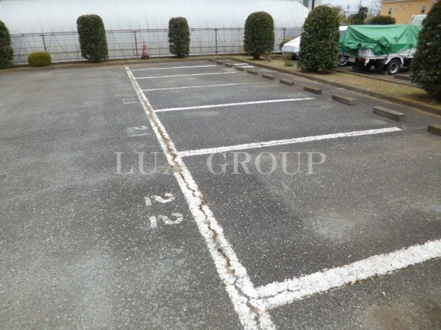 【駐車場】 | ヘリテイジ