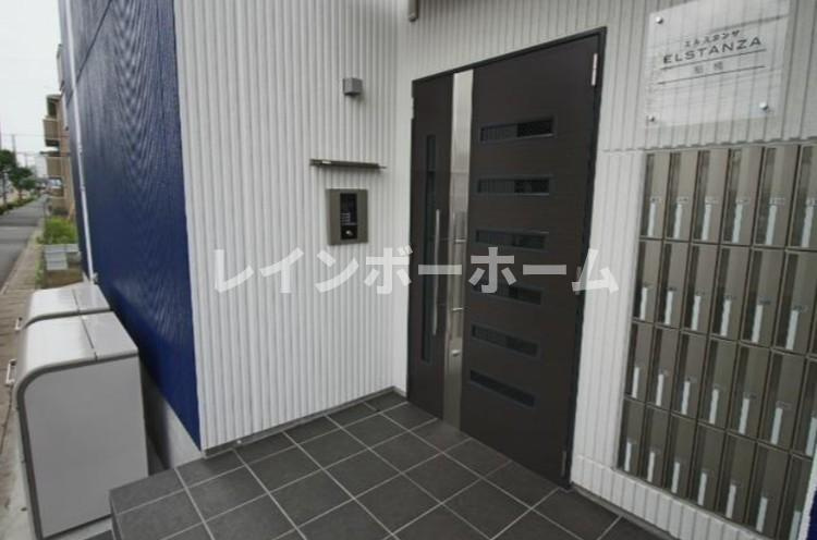 エルスタンザ船橋のエントランス