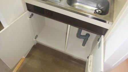 ドミール西船橋のキッチン|キッチン下の収納です。