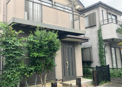 【外観】 | 横川町中古戸建 | 隣家の土地はどうなっているのか、生活利便施設が近くにあるのか、学校まで近いかなど、お客様のライフスタイルにあわせたイメージが重要です。また、近くにあると困る施設が近くにないかも確認するといいでしょう。