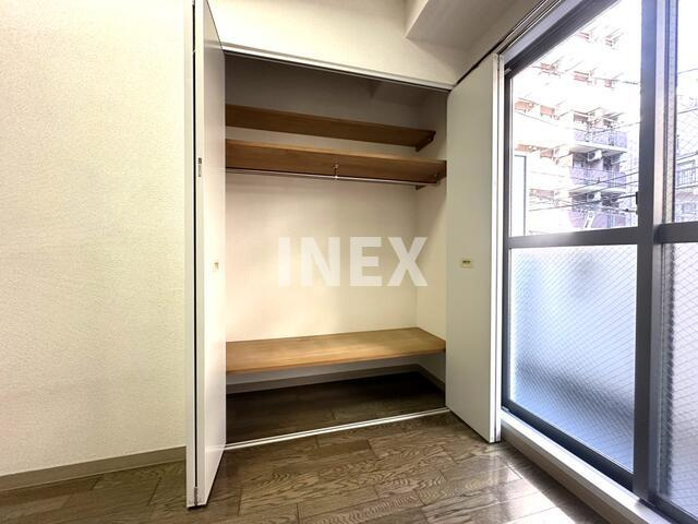 横浜市西区平沼１丁目の賃貸マンションの収納
