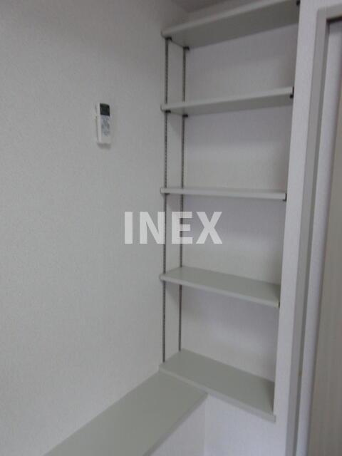 横浜市西区平沼１丁目の賃貸マンションの収納