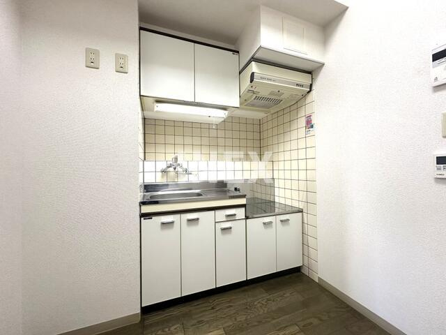 横浜市西区平沼１丁目の賃貸マンションのキッチン