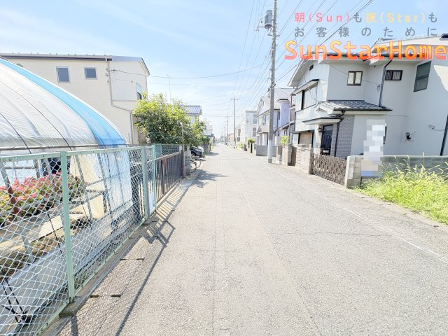 【サンスターホーム】羽村市神明台1丁目　売地B区画の前面道路含む現地写真