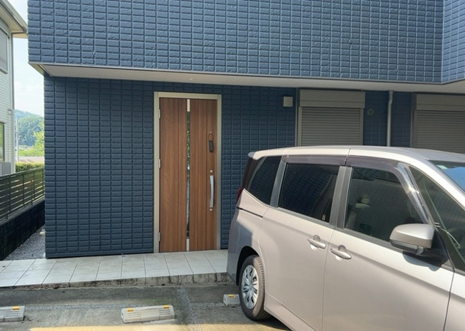 【防犯設備】 | 西寺方町中古戸建 | 当然のことではありますが、オートロックやセンサーライト、ホームセキュリティーなどの防犯設備があれば、小さいお子様がいるご家庭も安心ですよね！まず物件購入の際は、防犯設備もチェックするようにしましょう。