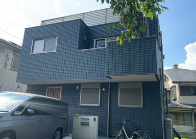 【外観】 | 西寺方町中古戸建 | 物件の詳細については、現地を見てわかること以外に、役所や法務局などで調べないとわからないことがあります。そのため、現地に行く場合は、もしこの物件を買ったらどのような生活ができるかをイメージしましょう。