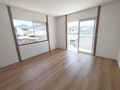 【洋室】 | 宗像市自由ヶ丘南3丁目戸建