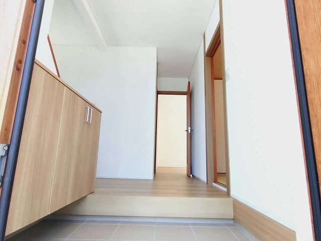 【玄関】 | 宗像市自由ヶ丘南3丁目戸建