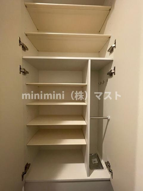 ファステート難波ミライズの収納