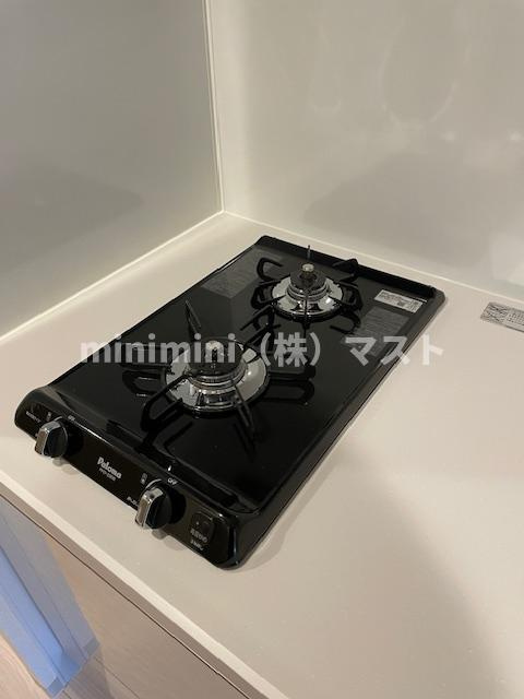 ファステート難波ミライズのキッチン