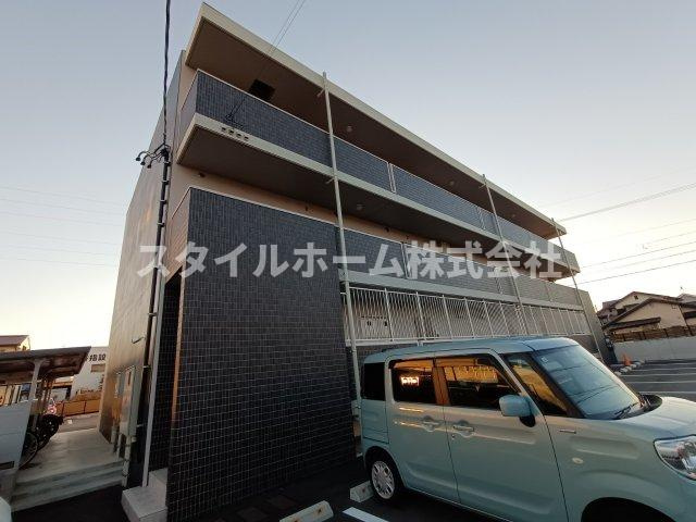 モンベールの外観