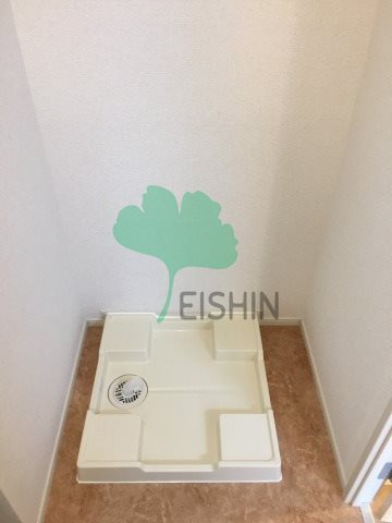 クラウンパレス