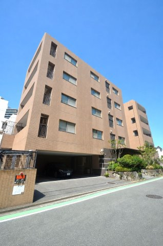  パークホームズ薬院浄水　平尾小学校区の駐車場|パークホームズ薬院浄水