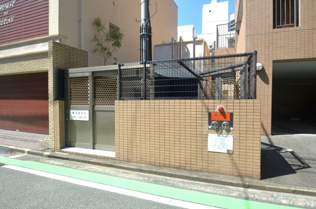  パークホームズ薬院浄水　平尾小学校区の居間・リビング|パークホームズ薬院浄水