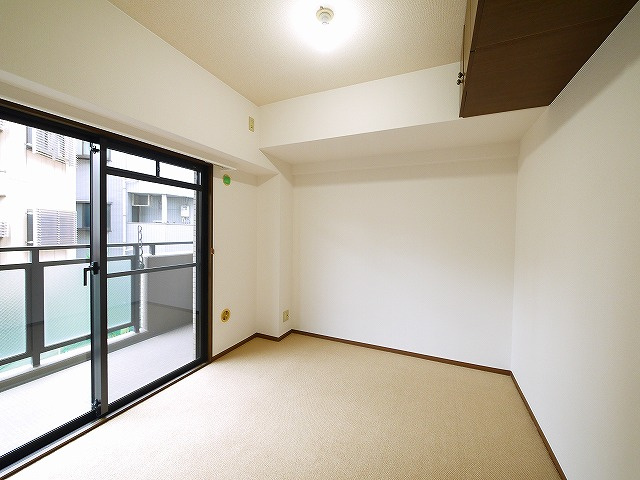 ライオンズマンション奈良帝塚山の駐車場