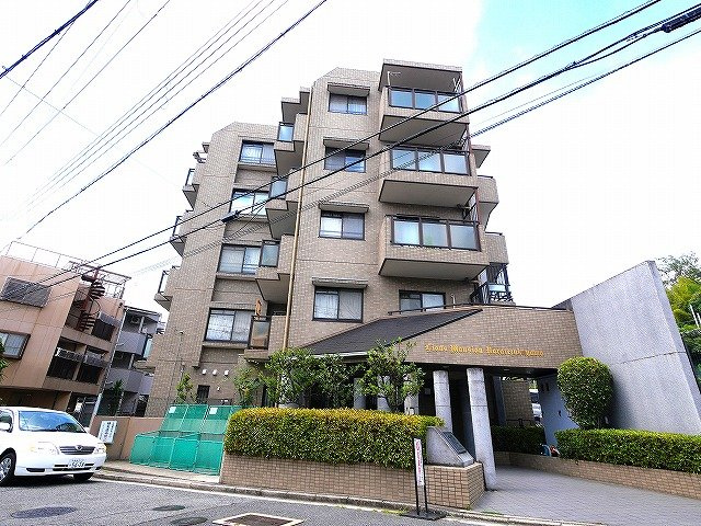 ライオンズマンション奈良帝塚山の外観