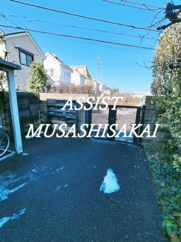 ラヴェンナ・アビテのエントランス