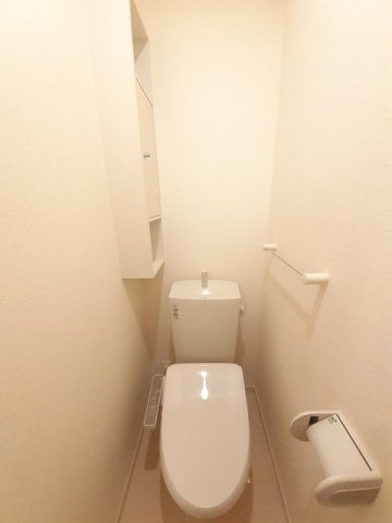 エム・シャルム善通寺Ⅲのトイレ|トイレもきれいです