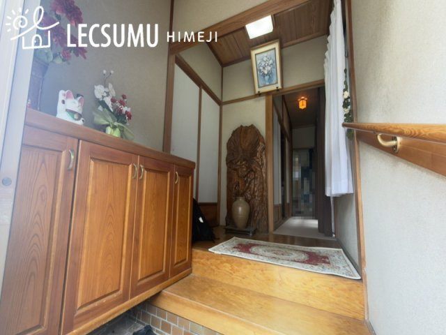 朝来市生野町口銀谷/中古戸建の玄関