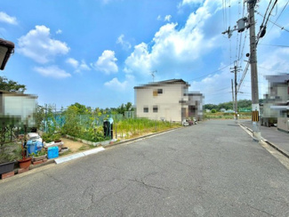 【前面道路含む現地写真】 | 上之　売土地 | 【建築のご提案が可能です】どんな家を建てる事ができるのだろう？と感じたらイエストアへご相談を！イエストアスタッフが設計士と共にご希望に沿った間取りをご提案を致します♪