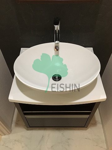 パラディーゾ空港前の洗面所|シンプルで使いやすい洗面台です！