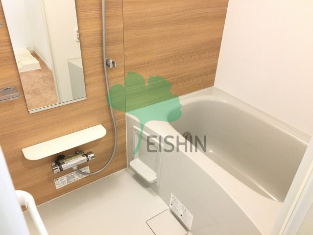 クラウンパレスの浴室|清潔感のある浴室です！
